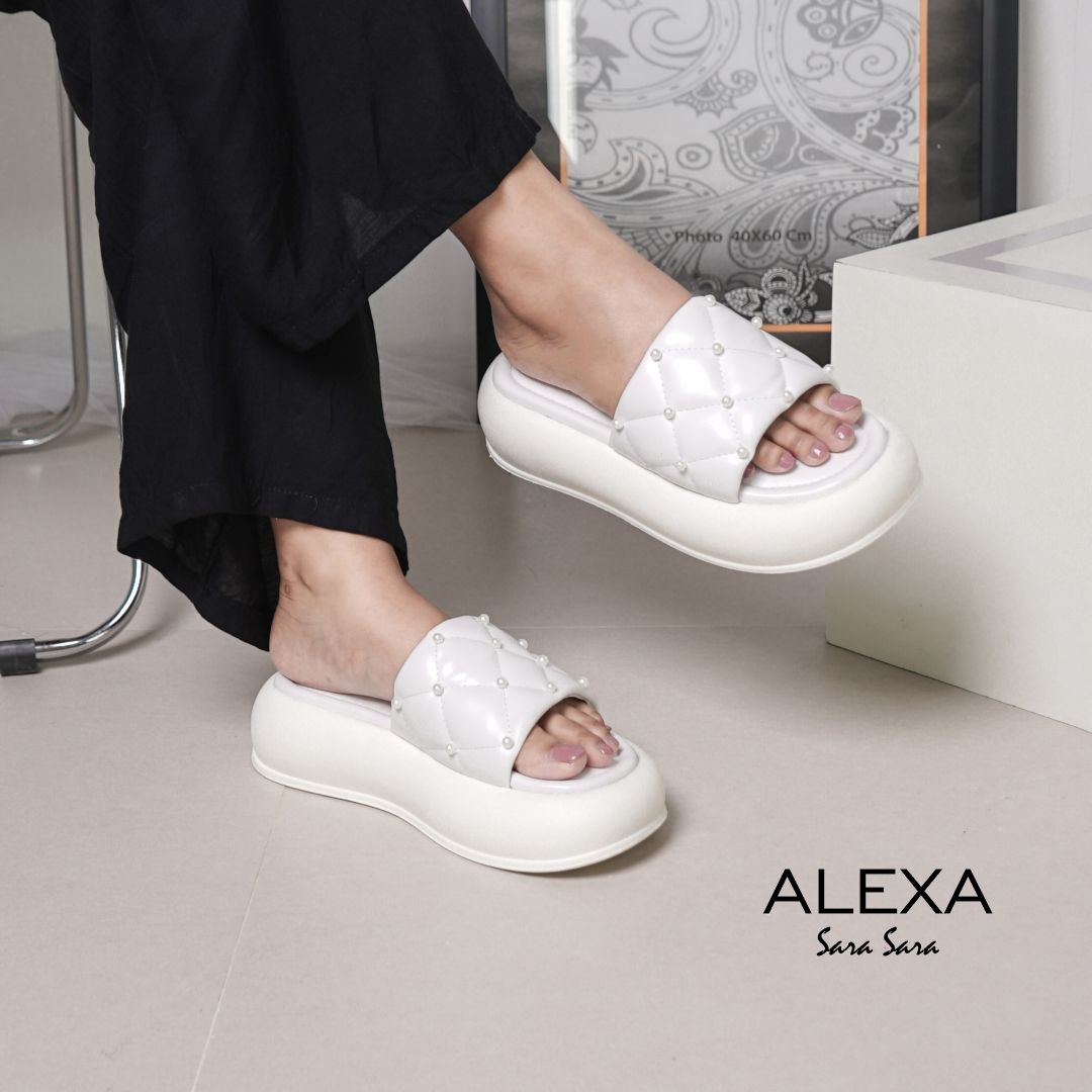 Sara Sara ALEXA